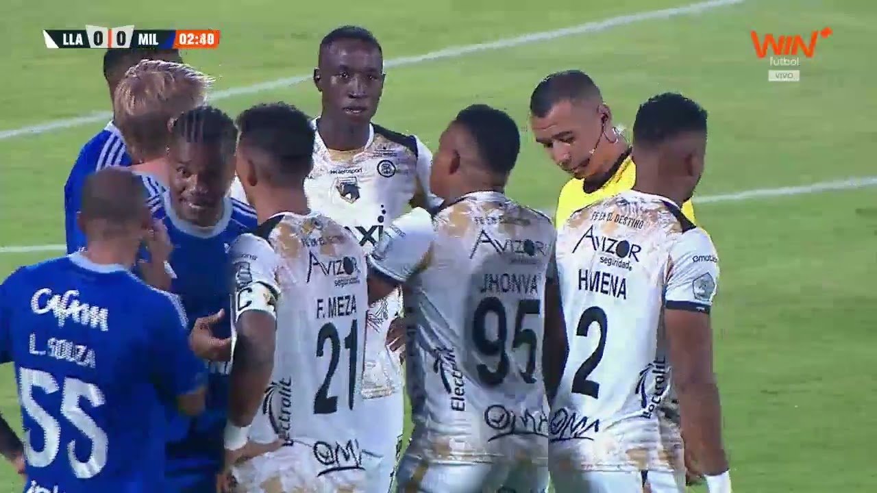 Llaneros - Millonarios — 5' Red Card Jhon Vásquez