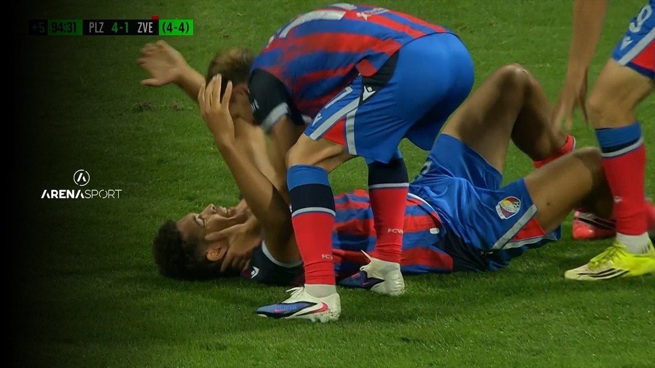 Viktoria Plzeň 4 - 1 Crvena zvezda — 90'+5 Christophe Kabongo, Penalty