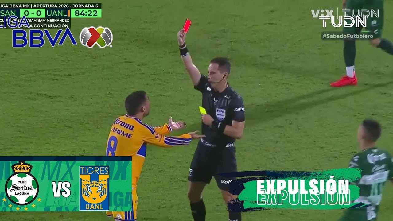 Santos - Tigres — 85' 2nd Yellow Card Fernando Gorriarán